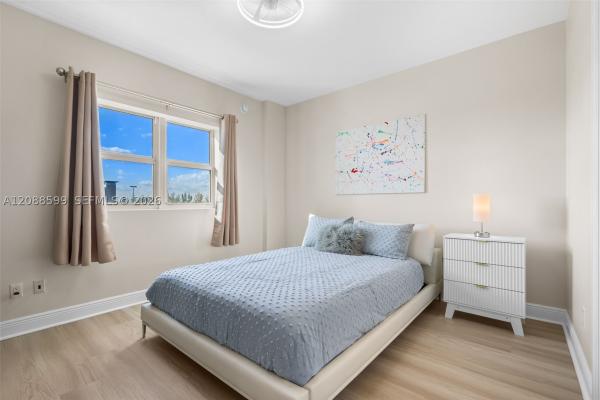 One Fifty One At Biscayne, 14951 Royal Oaks Ln #701, North Miami, Florida 33181, image 1