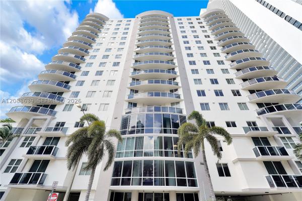23 Biscayne Bay, 601 NE 23rd St #901, Miami, Florida 33137, image 2