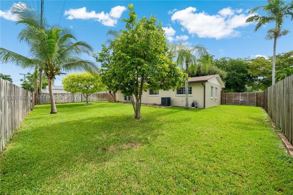 Bel Aire, 19780 SW 101st Ave, Cutler Bay, Florida 33157, image 2