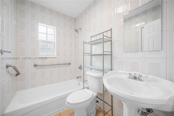 Miami Suburban Acres, 3675 SW 23rd St #A, Miami, Florida 33145, image 2