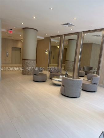 The Carriage House, 5401 Collins Ave #826, Miami Beach, Florida 33140, image 2