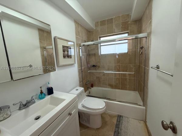 Windsor Terrace Ocean Beach, 1021 Michigan Ave #7, Miami Beach, Florida 33139, image 1