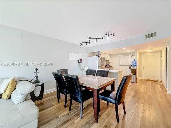 Sands Point, 8370 Sands Point Blvd #208H, Tamarac, Florida 33321, image 3