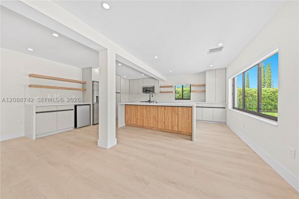 11300 SW 43rd St, Unincorporated Dade County, Florida 33165, image 2