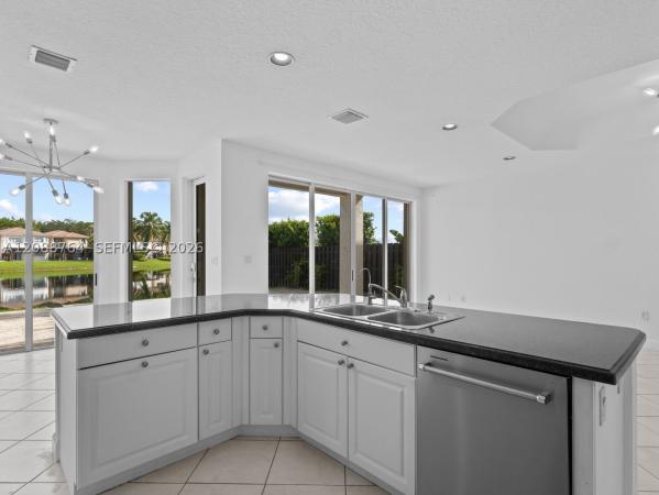 Catalina At Doral Isles, 11149 NW 72nd Ter, Doral, Florida 33178, image 3