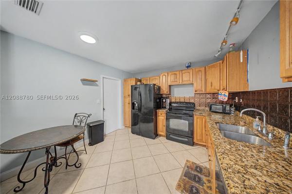 Burnham Woods, 8405 SW 19th St, North Lauderdale, Florida 33068, image 2