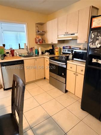 Mainlands Of Tamarac Lakes, 4913 NW 52nd St, Tamarac, Florida 33319, image 1