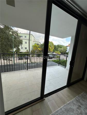 Ocean Village, 55 Ocean Lane Dr #2028, Key Biscayne, Florida 33149, image 2