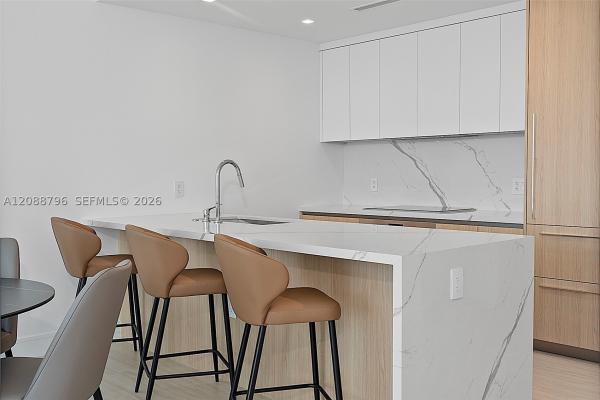 2411 Laguna Cir #2802, North Miami, Florida 33181, image 3