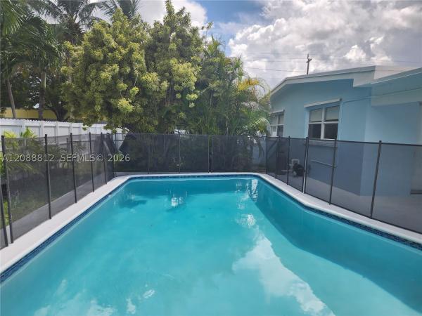 9301 SW 54th St, Unincorporated Dade County, Florida 33165, image 1