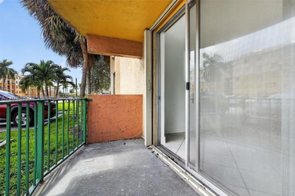 9360 Fontainebleau Blvd #101, Unincorporated Dade County, Florida 33172, image 1