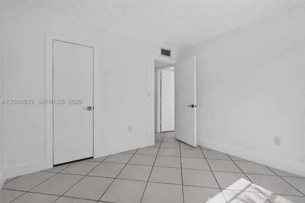 9360 Fontainebleau Blvd #101, Unincorporated Dade County, Florida 33172, image 2