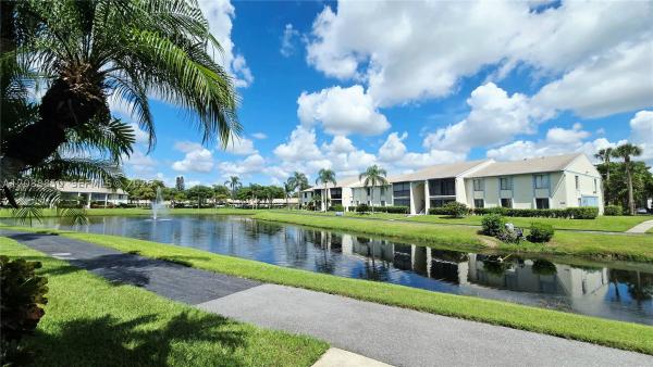 The Palm Club, 1117 Green Pine Blvd #G1, West Palm Beach, Florida 33409, image 3