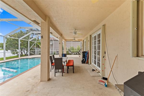 The Grove, 1642 Blue Jay Cir, Weston, Florida 33327, image 2