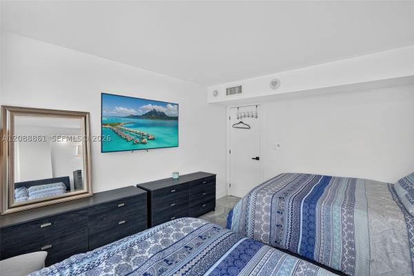 Ashleigh House, 3113 S Ocean Dr #510, Hallandale Beach, Florida 33009, image 2