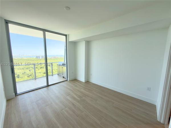 2411 Laguna Cir #2103, North Miami, Florida 33181, image 1