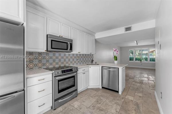 7871 SW 102nd Ln, Unincorporated Dade County, Florida 33156, image 2