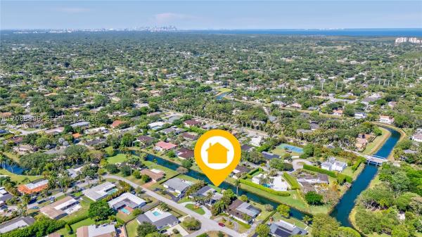 Royal Palm Harbor, 14675 SW 78th Ave, Palmetto Bay, Florida 33158, image 3