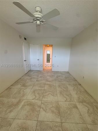 Biscayne Lake Gardens, 2940 NE 203rd St #C213, Aventura, Florida 33180, image 1