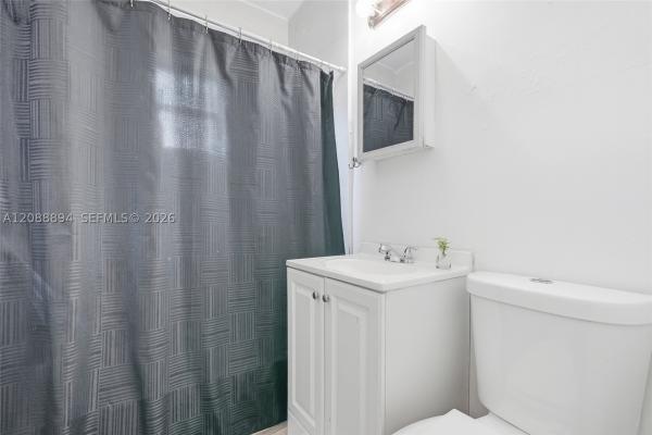 Alhambra Heights, 500 NW 124th St, North Miami, Florida 33168, image 2