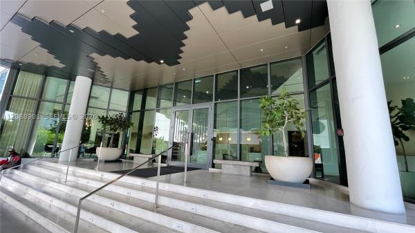 Paraiso Bay, 650 NE 32nd St #2003, Miami, Florida 33137, image 2