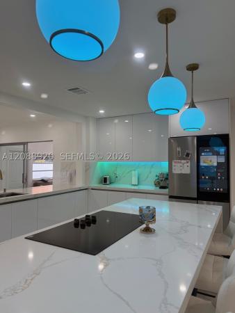 Pembroke Lakes, 1401 NW 122nd Ave, Pembroke Pines, Florida 33026, image 1