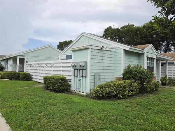 13795 SW 147th Cir Ln #2-12, Unincorporated Dade County, Florida 33186, image 2