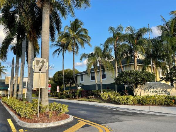 8739 NW 39th St, Sunrise, Florida 33351, image 1