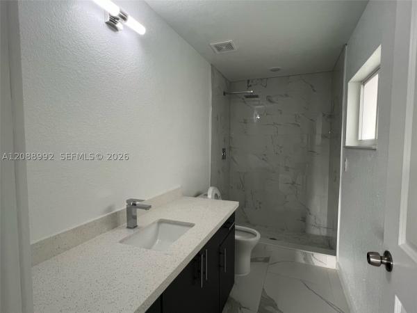 Liberia, 2254 Cody St, Hollywood, Florida 33020, image 1