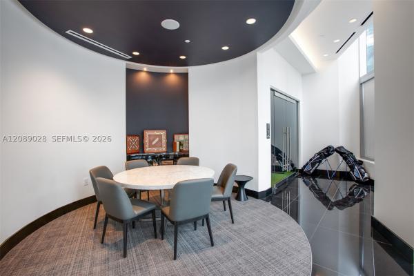 Paramount Miami Worldcenter, 851 NE 1st Ave #1810, Miami, Florida 33132, image 1