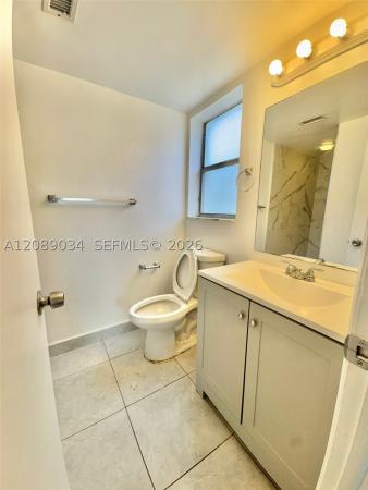 Capri Gardens, 11925 NE 2nd Ave #B205, North Miami, Florida 33161, image 3