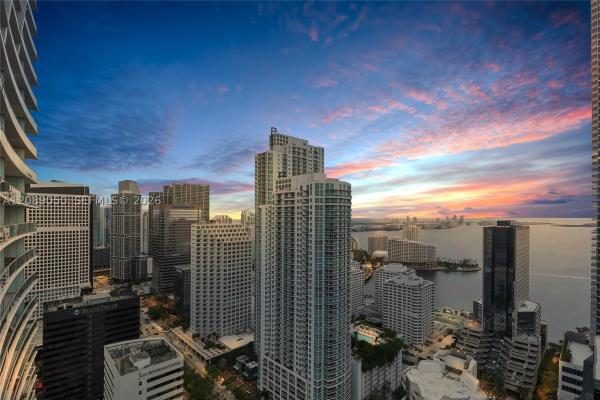1010 Brickell, 1010 Brickell Ave #3905, Miami, Florida 33131, image 3