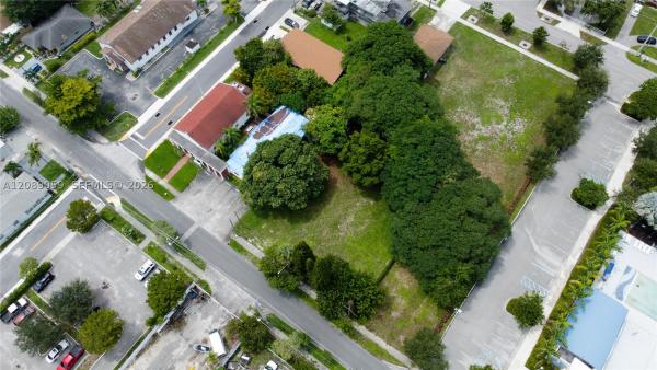 Hallandale Beach No HOA, 708 NW 2nd Ave, Hallandale Beach, Florida 33009, image 3