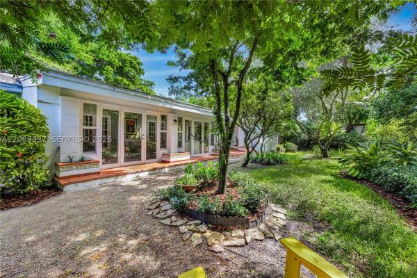 Coral Gables Country Club, 1530 Garcia Ave, Coral Gables, Florida 33146, image 1