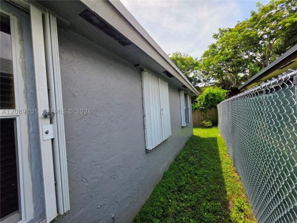 12264 SW 201st Ter, Unincorporated Dade County, Florida 33177, image 3