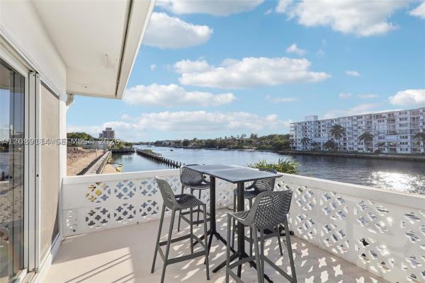 Virginia Kaye, 1187 Hillsboro Mile #4W, Hillsboro Beach, Florida 33062, image 3