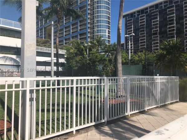 Skyline On Brickell, 2101 Brickell Ave #2703, Miami, Florida 33129, image 3