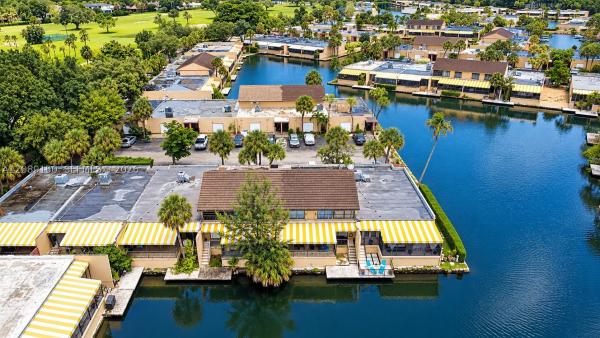 Loch Andrews, 15528 Braemar Ct, Miami Lakes, Florida 33014, image 3