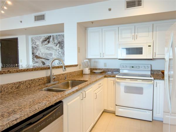 Yacht Club At Portofino, 90 Alton Rd #1710, Miami Beach, Florida 33139, image 3