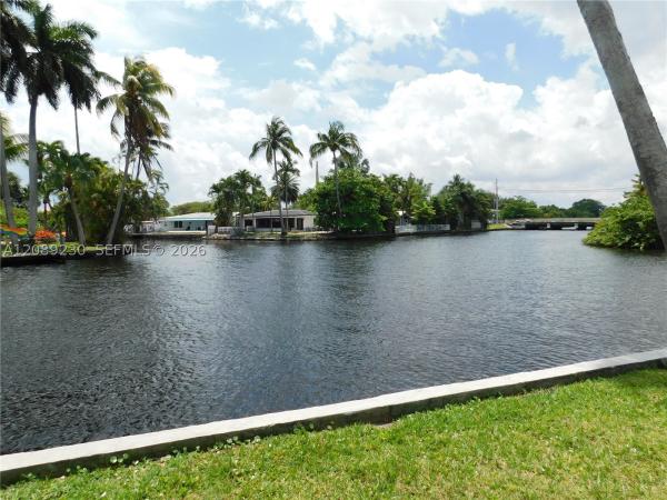 Almar Estates, 108 NE 30th St, Wilton Manors, Florida 33334, image 1