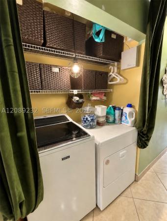 Sunplace Villas At Springtree, 7642 NW 38th Ct, Sunrise, Florida 33351, image 3