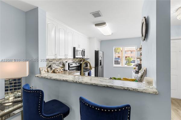 Malibu Bay, 816 NW 208th Way, Pembroke Pines, Florida 33029, image 3