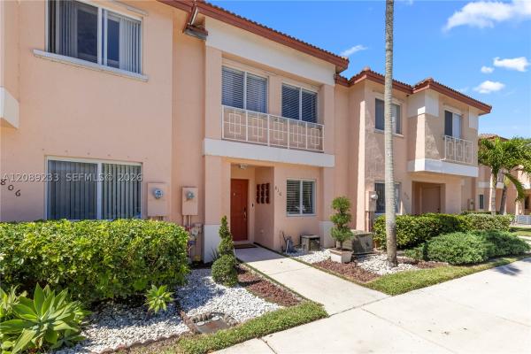 Malibu Bay, 816 NW 208th Way, Pembroke Pines, Florida 33029, image 1