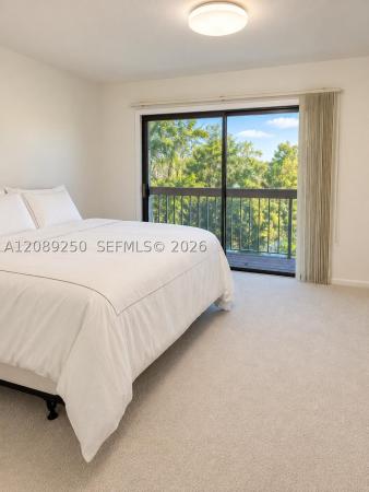 3010 Lakewood Ln #319, Hollywood, Florida 33021, image 3