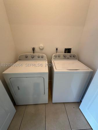 Cambridge Park, 3021 NW 30th Ter, Oakland Park, Florida 33311, image 3