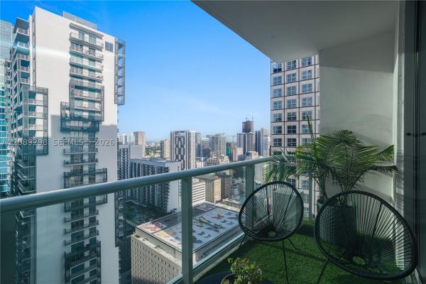 Met 1, 300 S Biscayne Blvd #T-3509, Miami, Florida 33131, image 3