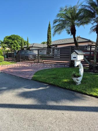 19431 SW 133rd Ave, Unincorporated Dade County, Florida 33177, image 2