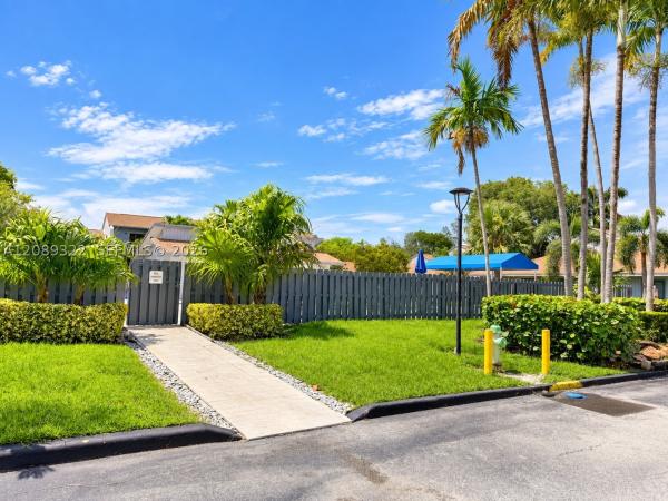 The Townhomes Of Sherbrooke, 1541 N 14th Ter, Hollywood, Florida 33020, image 1
