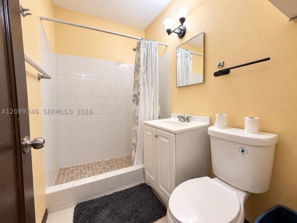 Green Oaks, 1526 NE 135th St, North Miami, Florida 33161, image 2