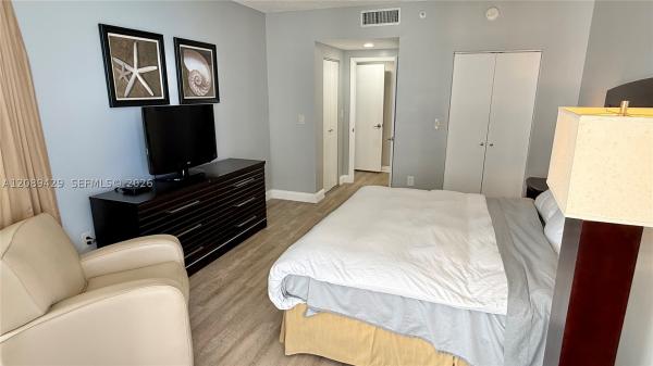 Sunny Isles Beach, Florida 33160, image 3